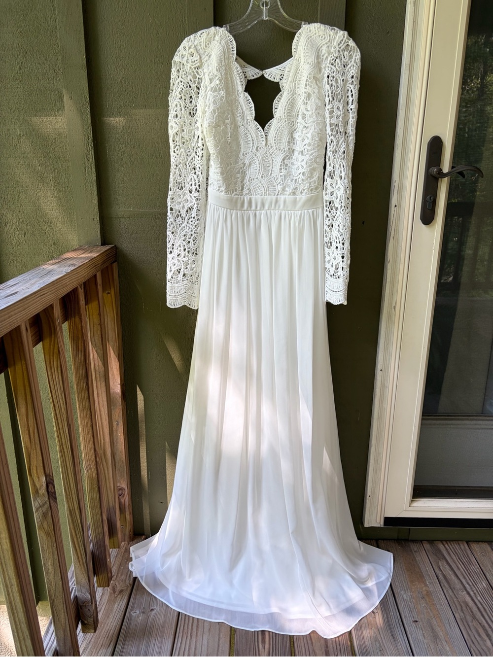 NWT Lulu's Ivory Lace Long-Sleeve Chiffon Maxi Wedding Formal Dress
